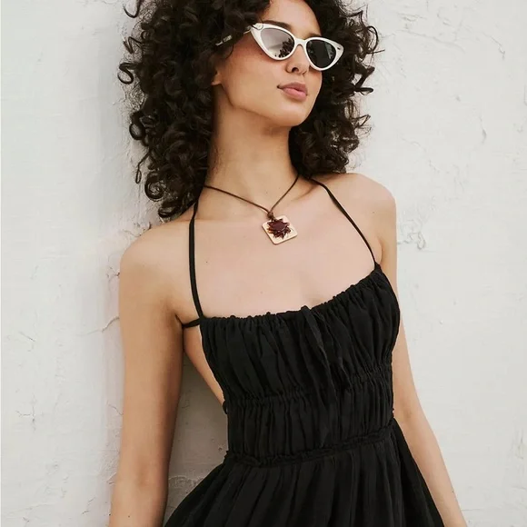 long sleeve formal midi dress Black Wide V Neck Long Sleeve Velvet Midi Dress  shopaleena